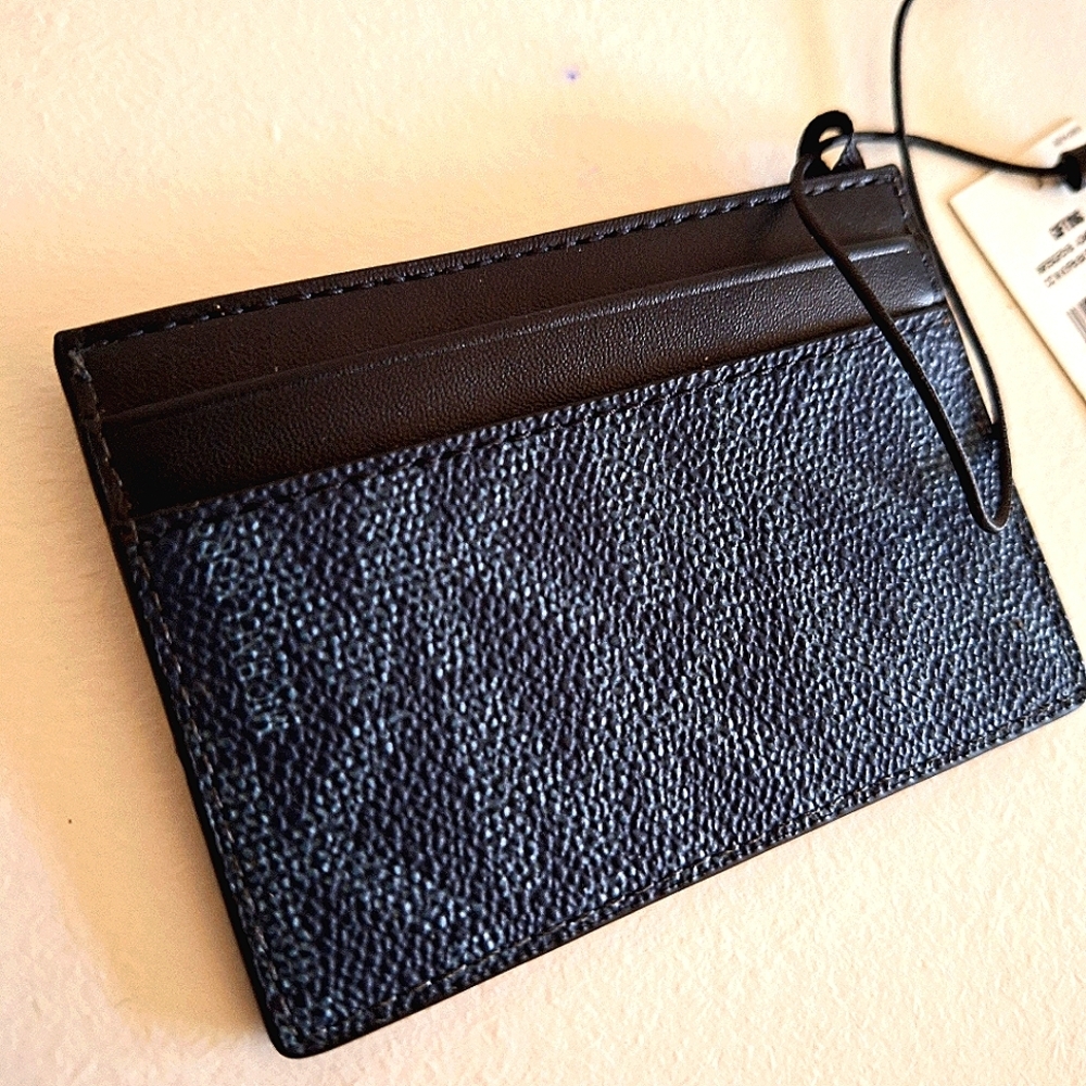 MK MICHAEL KORS LEATHER CARD ID HOLDER GREAT GIFT !!!!FOR YOU OR SOMEONE SPECIAL